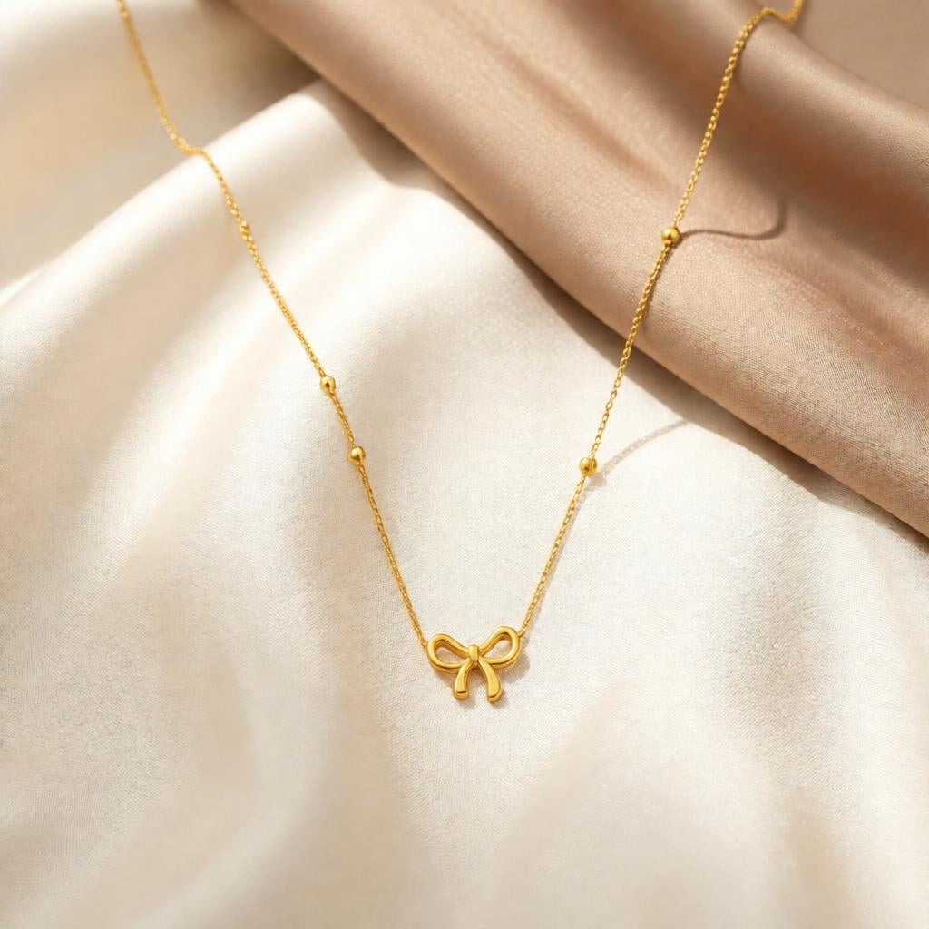 Elegant Green Stone Gold Chain Necklace for Women | Minimal Square Emerald Style Necklace